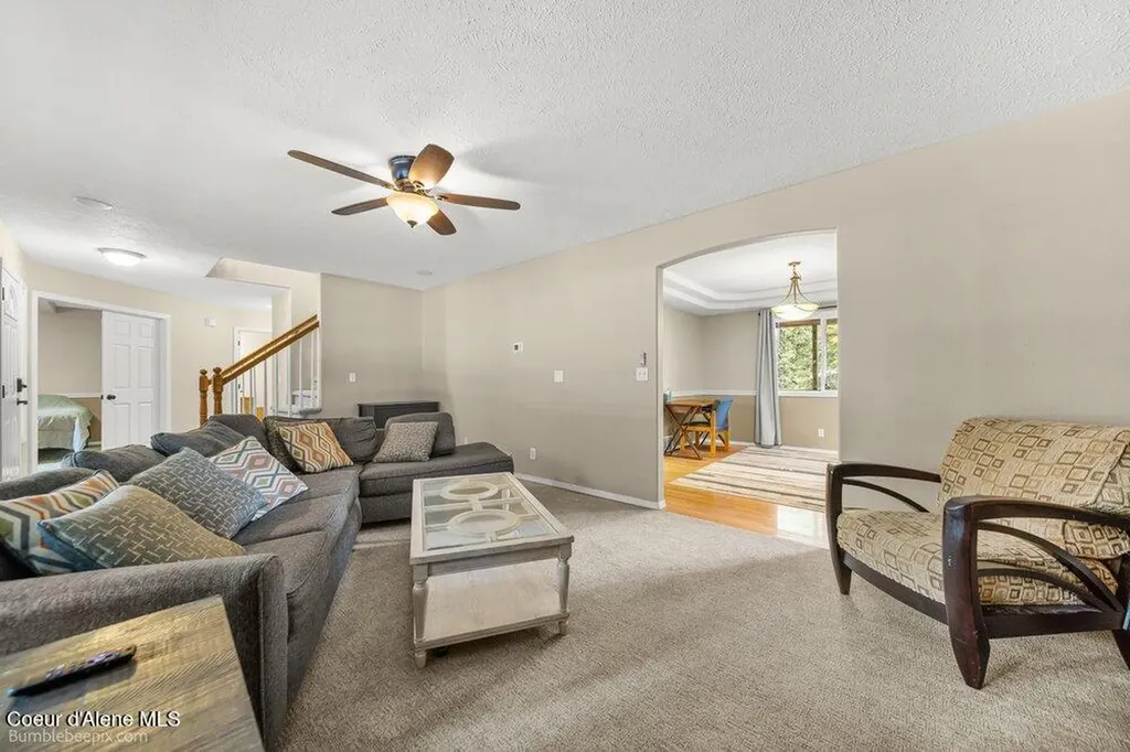 15951 N Pinewood Way Hayden ID 83835