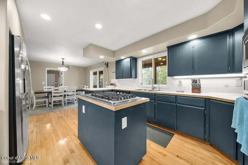 15951 N Pinewood Way Hayden ID 83835