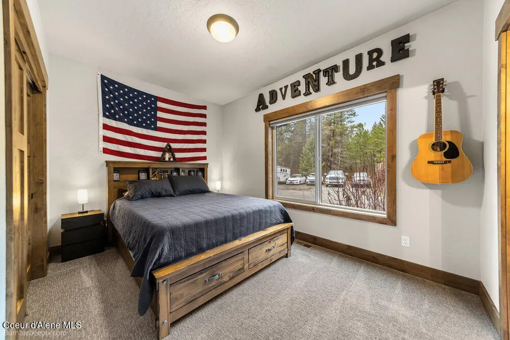 29131 N Hindman Street Athol ID 83801