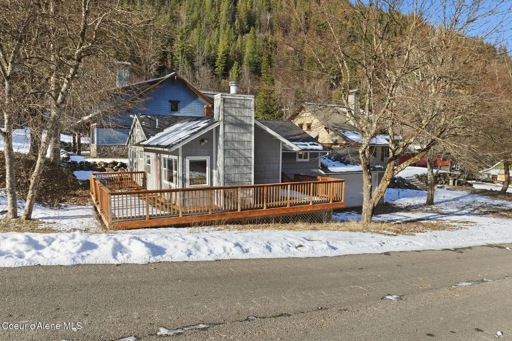 1020 Mill Street Wardner ID 83837