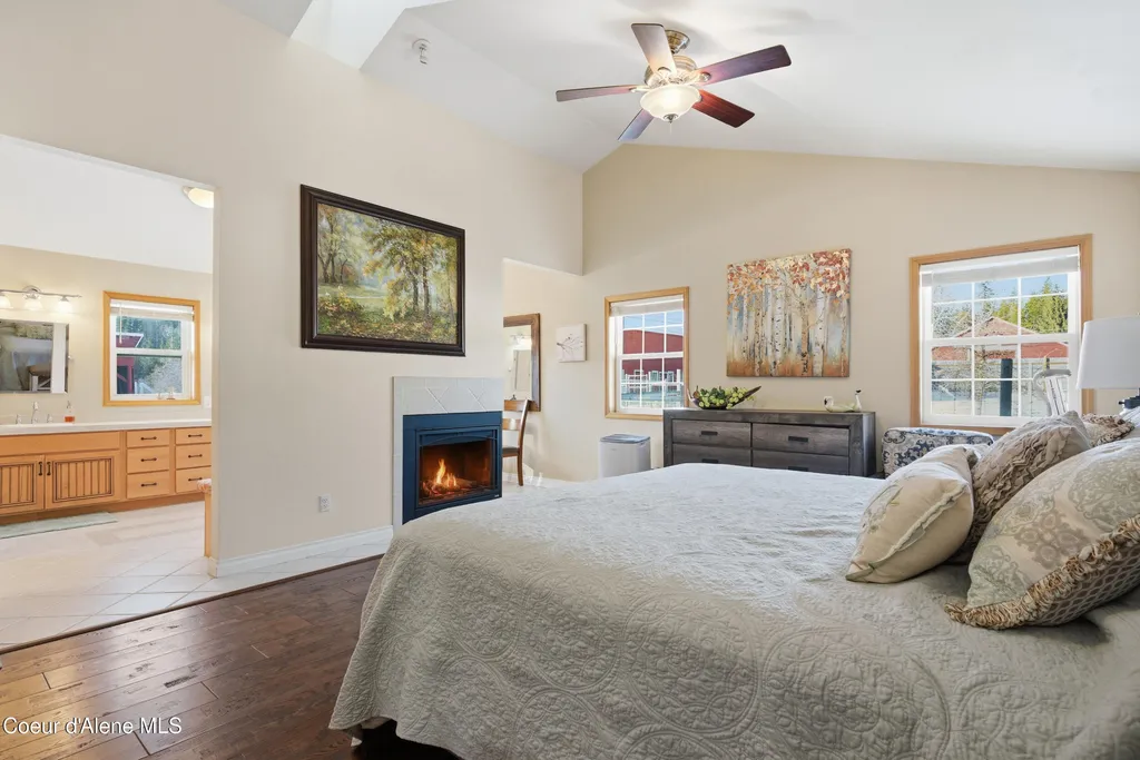 758 Meadowood Road Sandpoint ID 83864