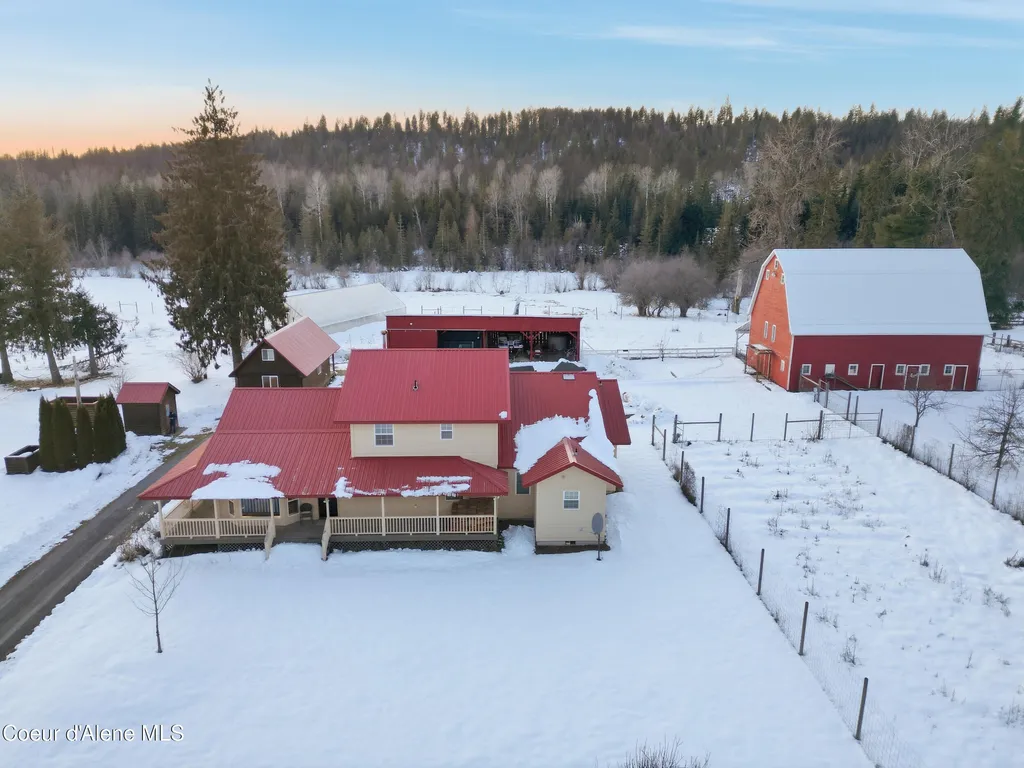 758 Meadowood Road Sandpoint ID 83864