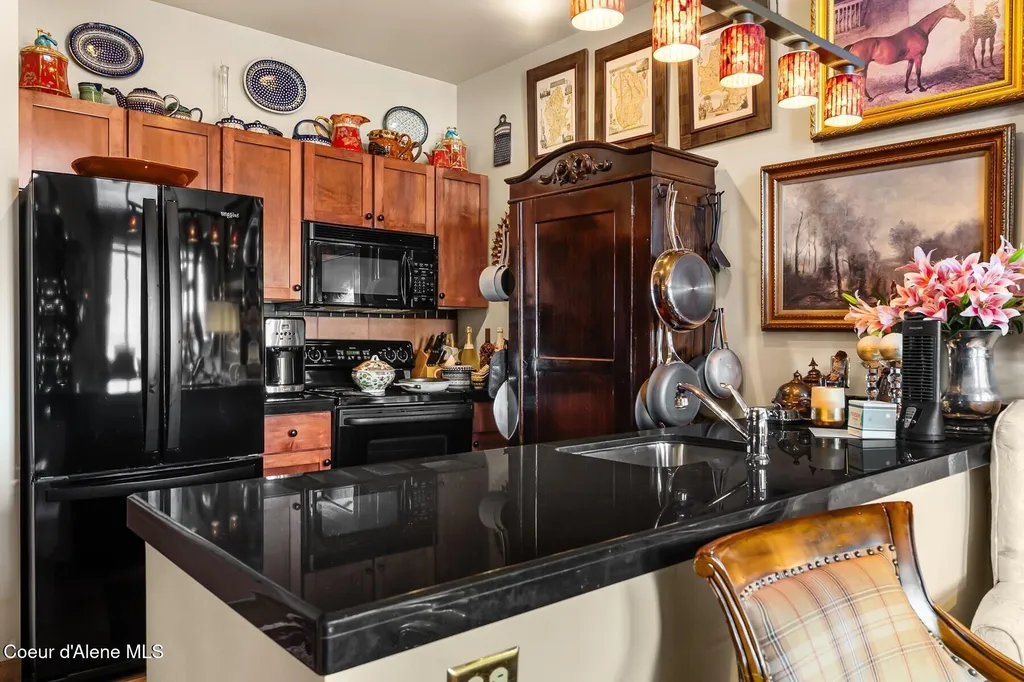 124 Village Lane Sandpoint ID 83864
