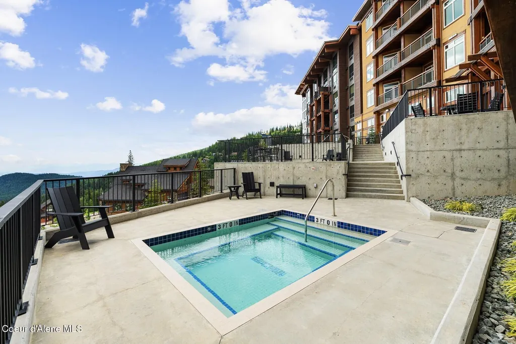124 Village Lane Sandpoint ID 83864