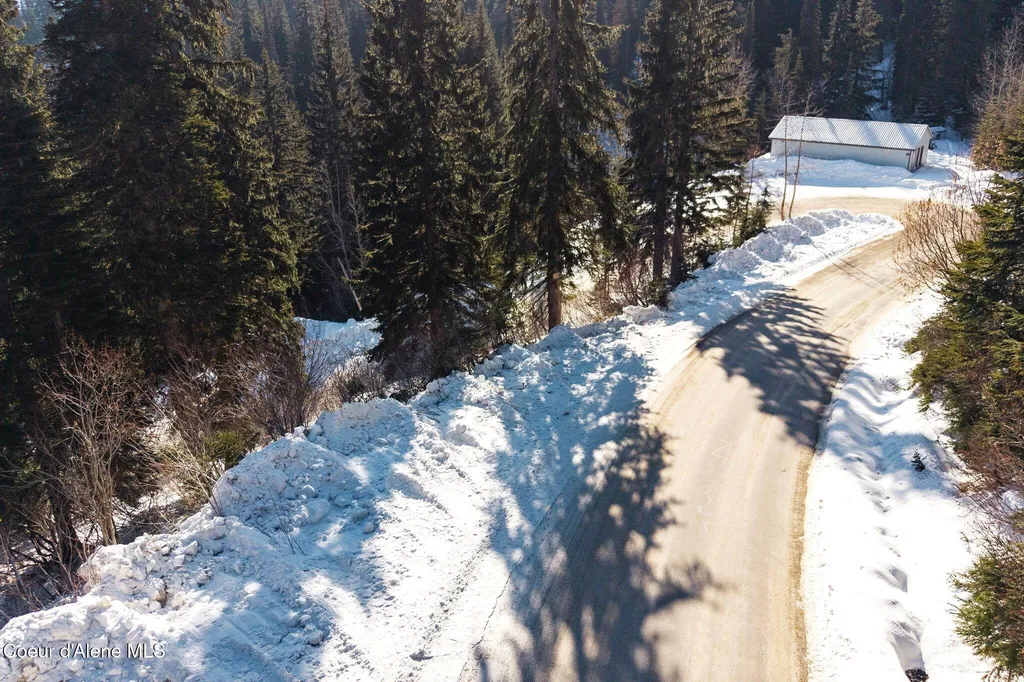 Nna Mogul Hill Road Sandpoint ID 83864