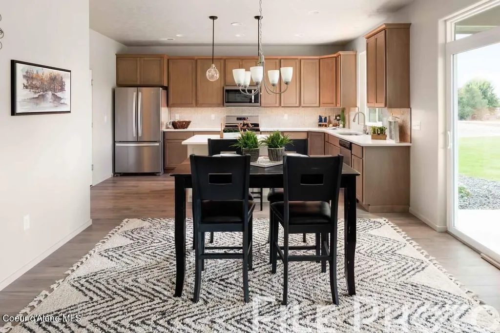 5991 Pelican Loop Rathdrum ID 83858