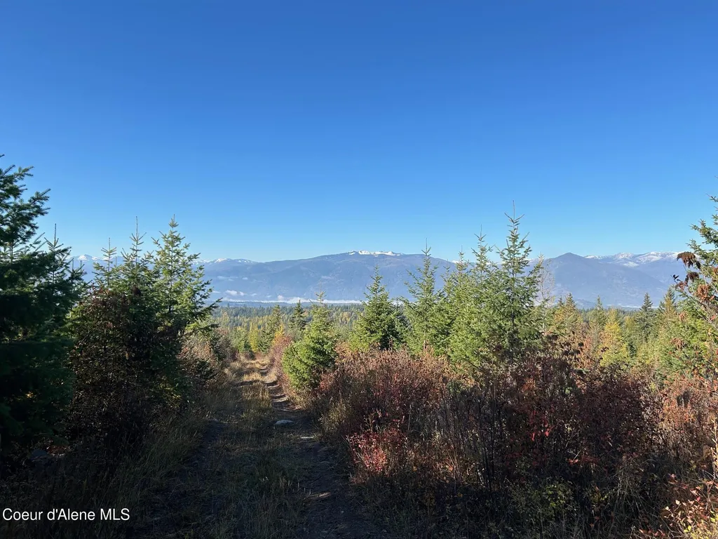 Tract G Usfs 2222a Bonners Ferry ID 83805
