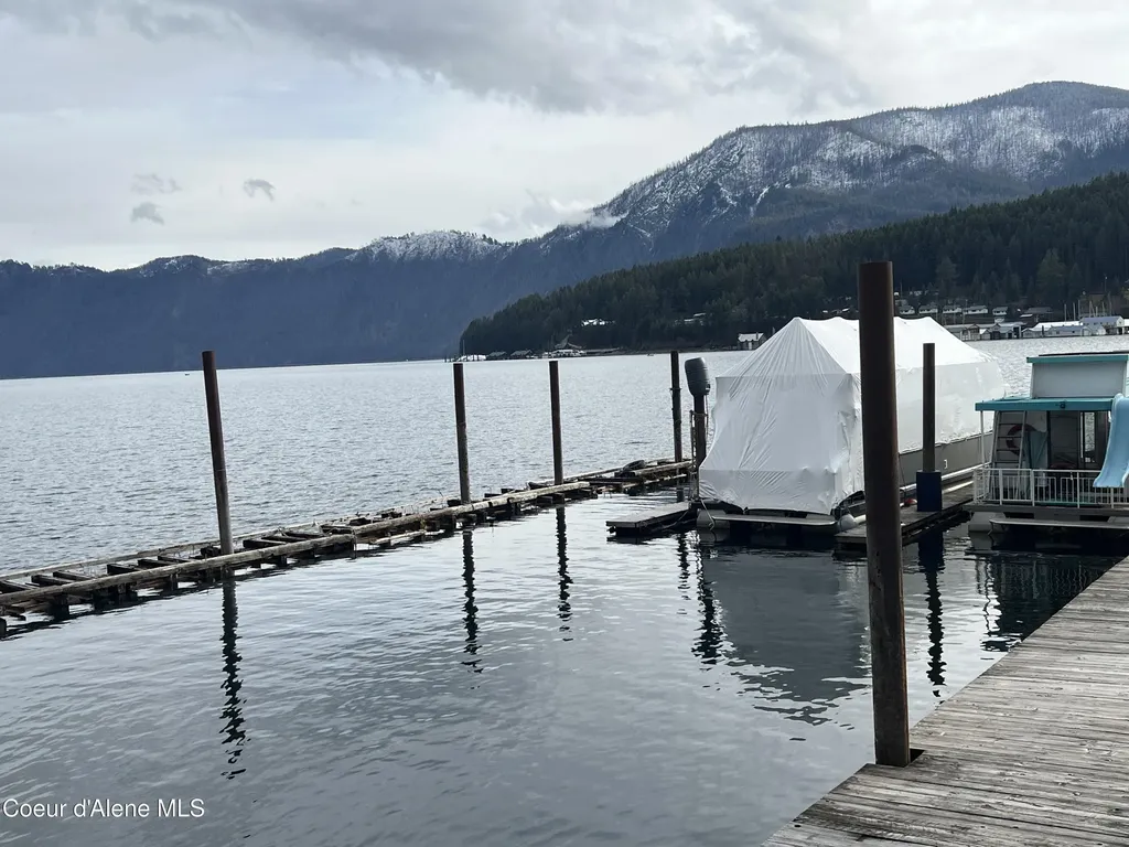 34129 N Scenic Bay Dock A Bayview ID 83803