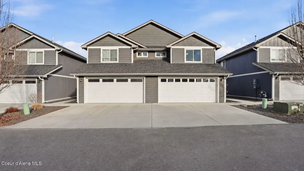 1428 N Michigan Lane Greenacres WA 99016