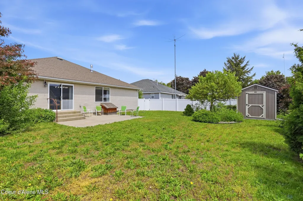9571 N Macie Loop Hayden ID 83835