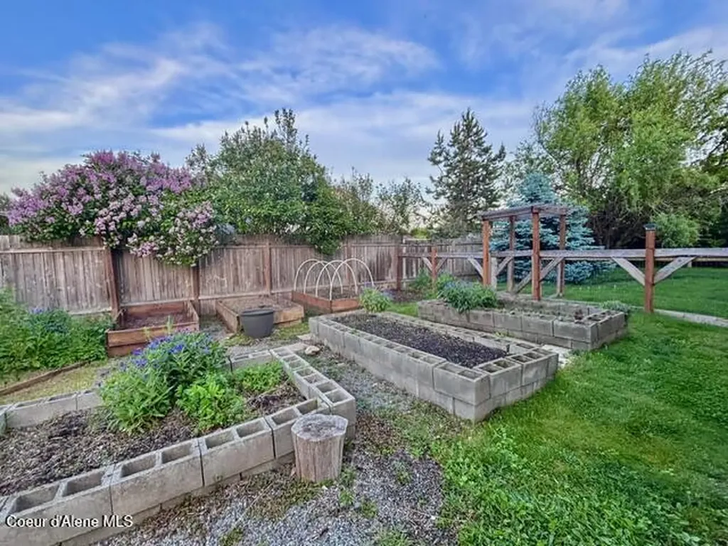 14364 N Cascade Street Rathdrum ID 83858