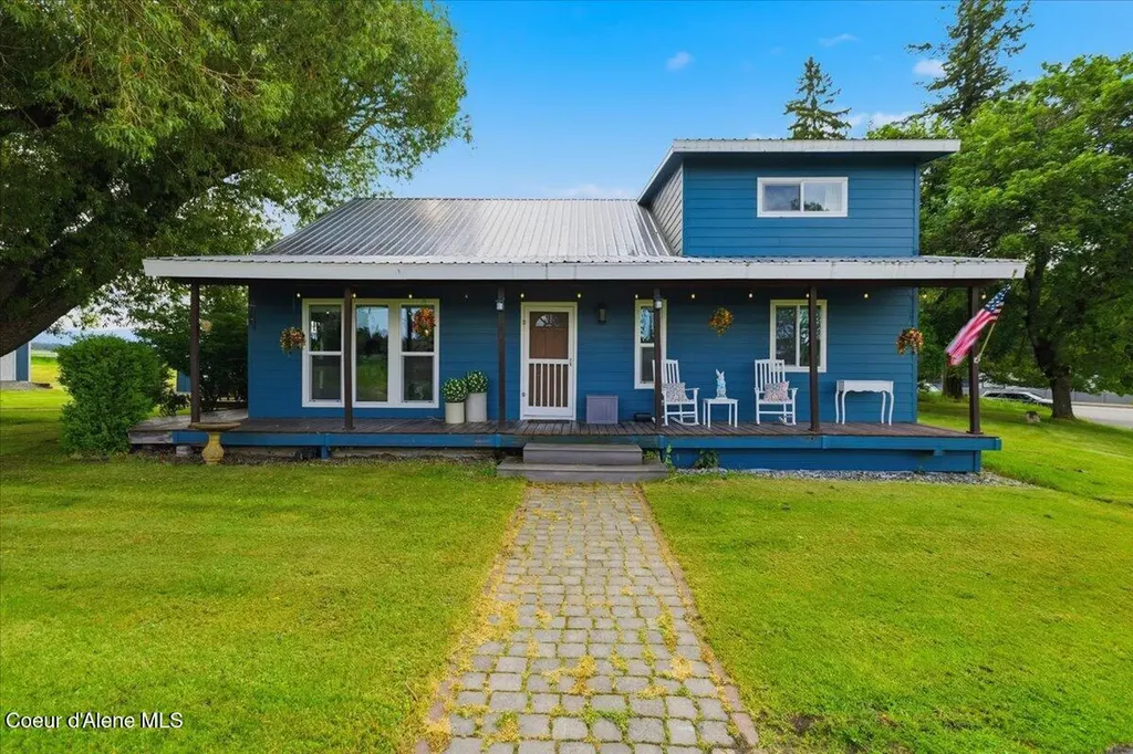3061 E Lancaster Road Hayden ID 83835