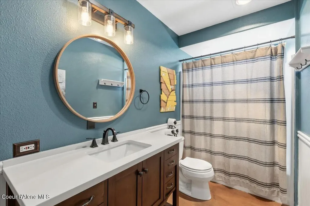 3061 E Lancaster Road Hayden ID 83835