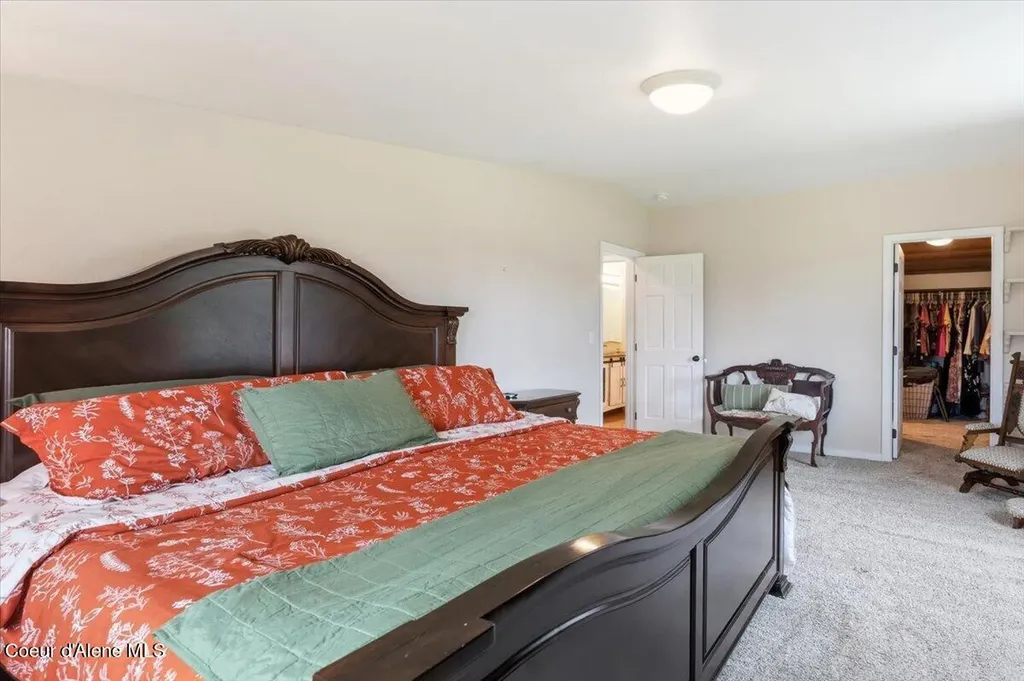 3061 E Lancaster Road Hayden ID 83835