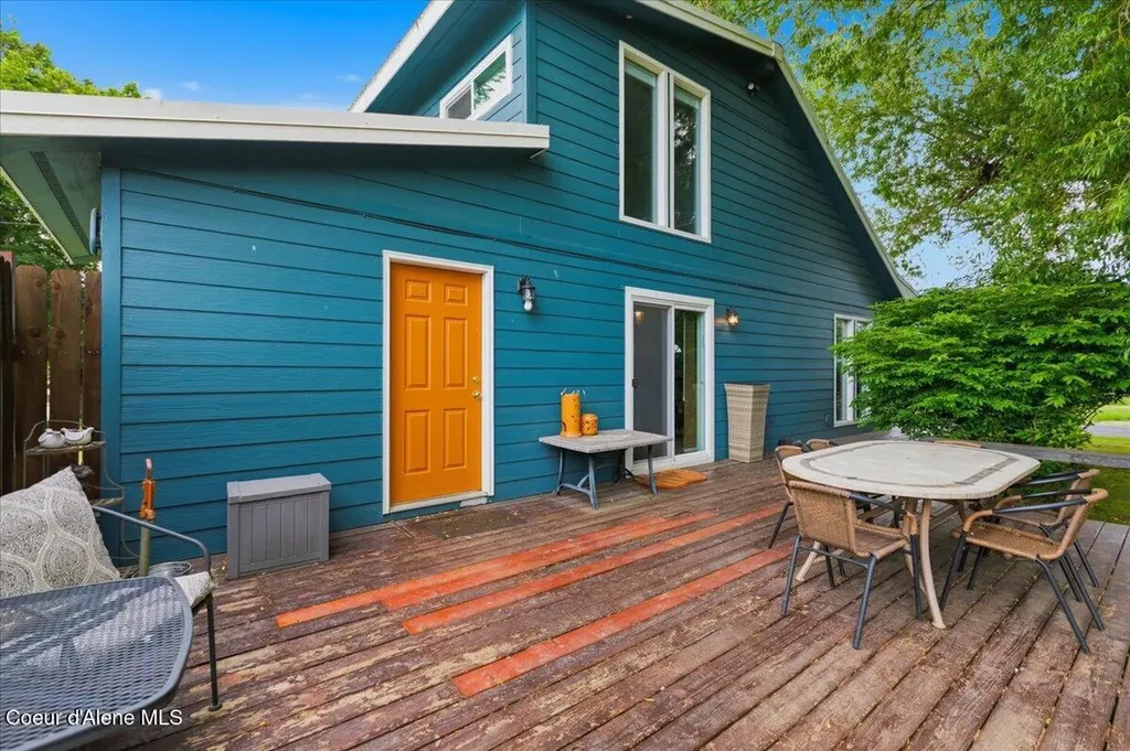 3061 E Lancaster Road Hayden ID 83835