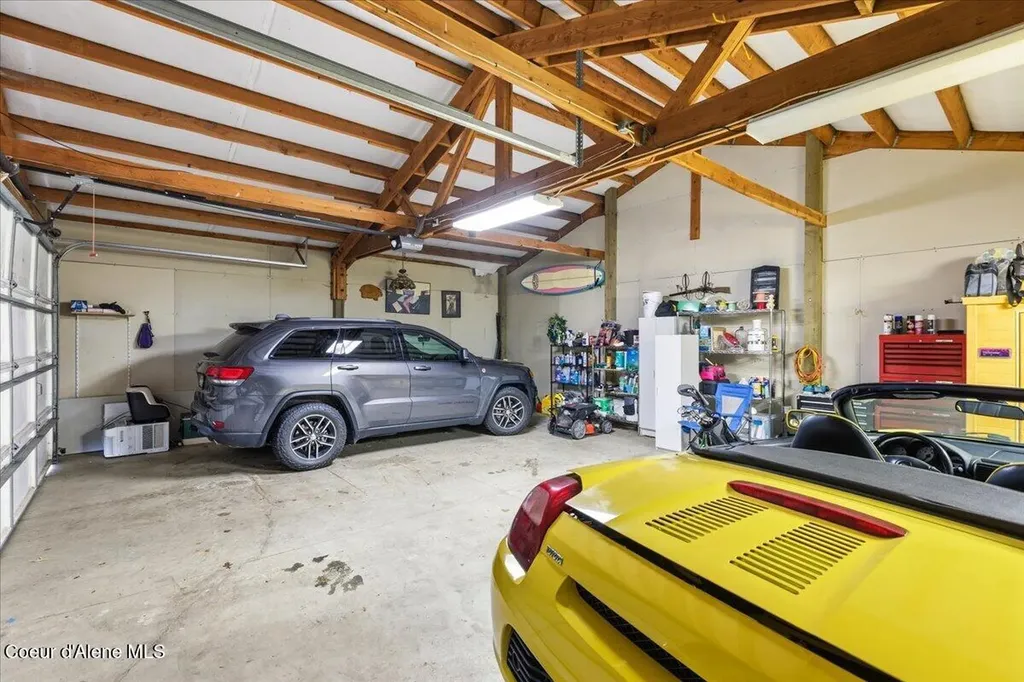 3061 E Lancaster Road Hayden ID 83835