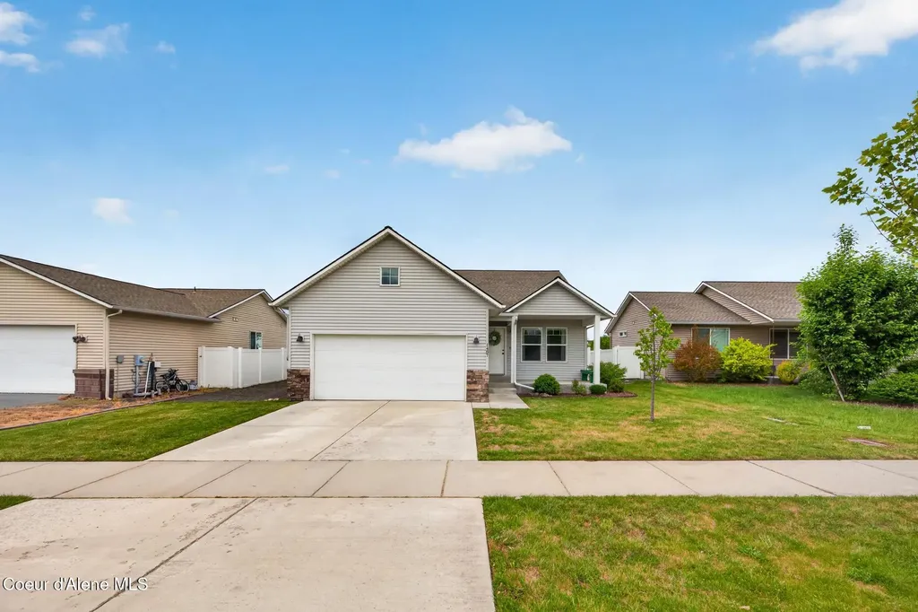 1487 E Yellowstone Avenue Post Falls ID 83854