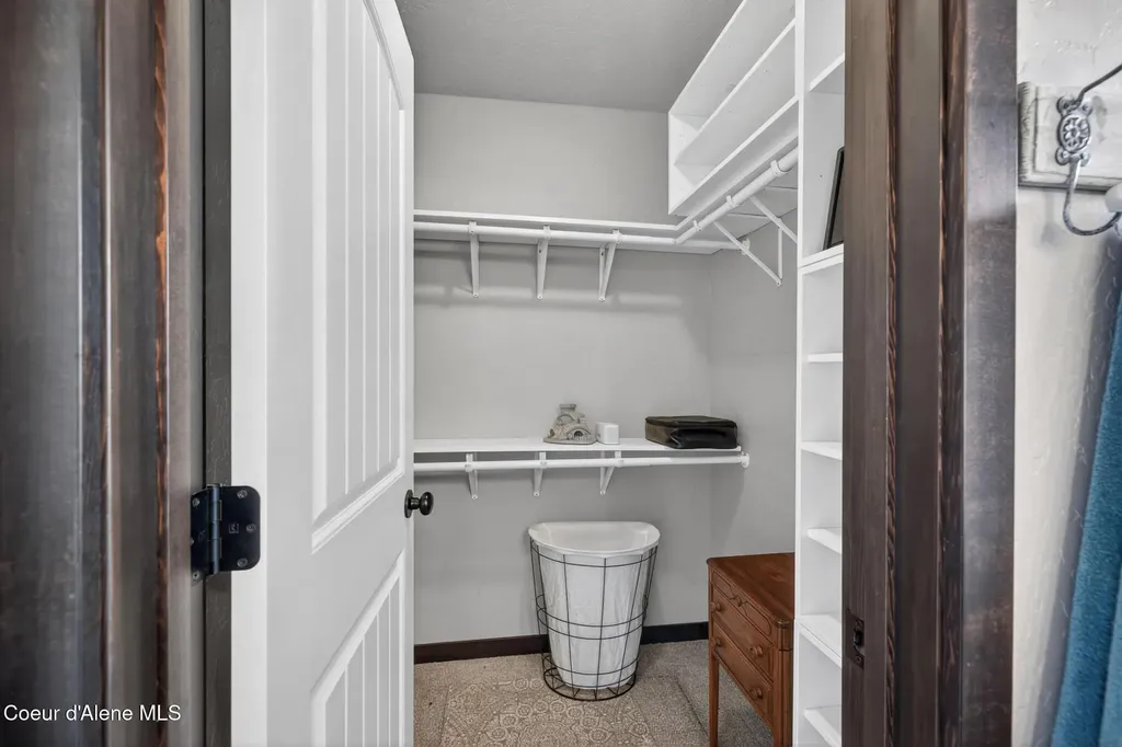 1487 E Yellowstone Avenue Post Falls ID 83854