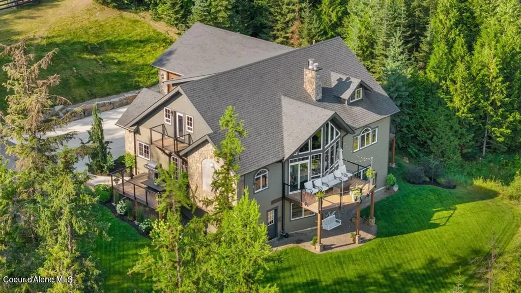 15 Sandi Lane Heron MT 59844