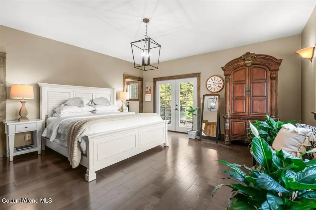 15 Sandi Lane Heron MT 59844
