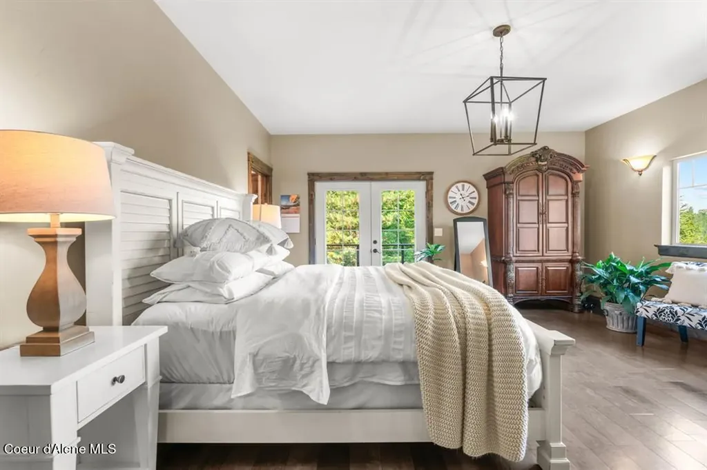 15 Sandi Lane Heron MT 59844