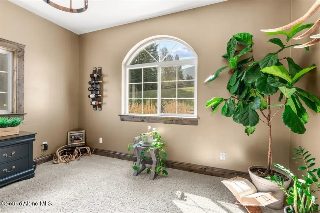 15 Sandi Lane Heron MT 59844