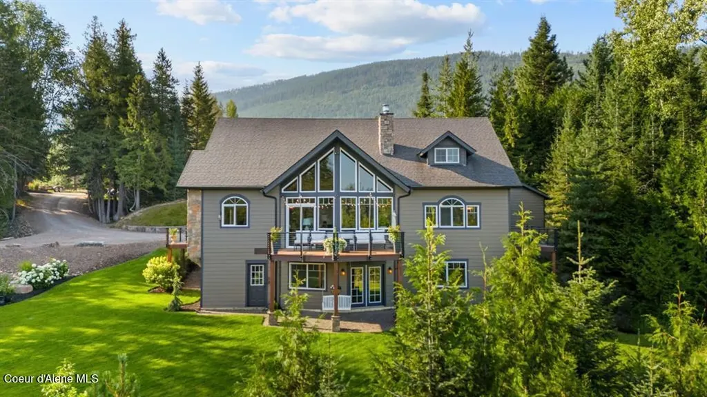 15 Sandi Lane Heron MT 59844