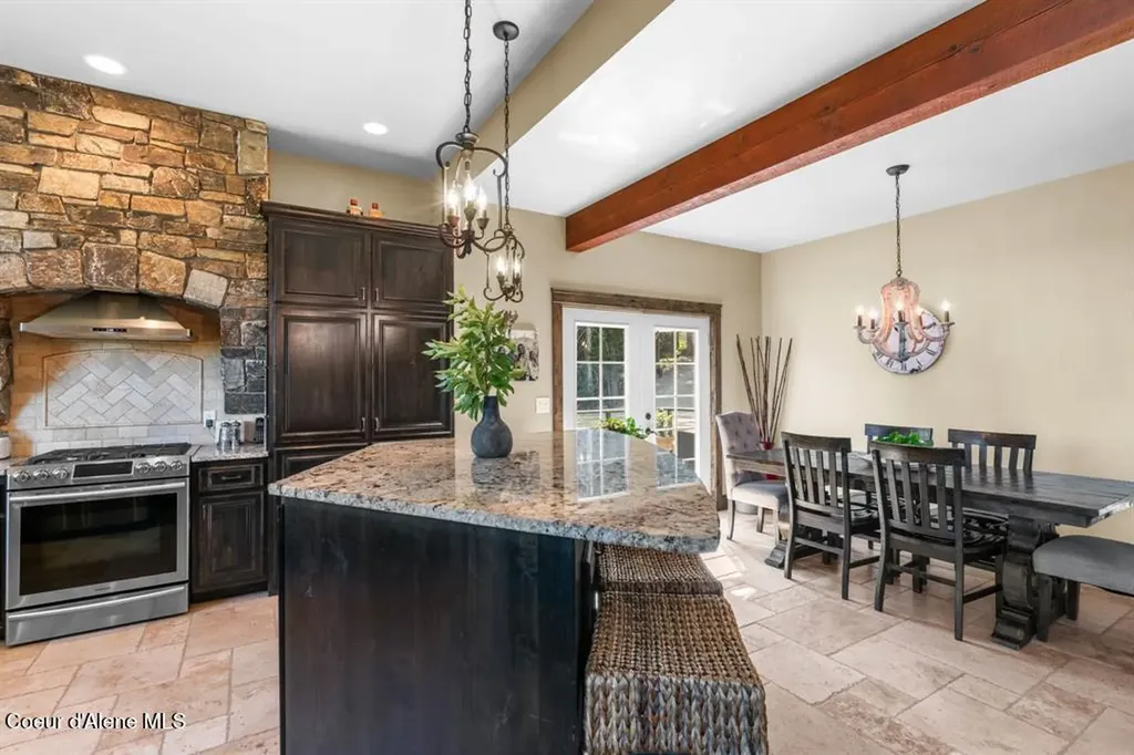15 Sandi Lane Heron MT 59844