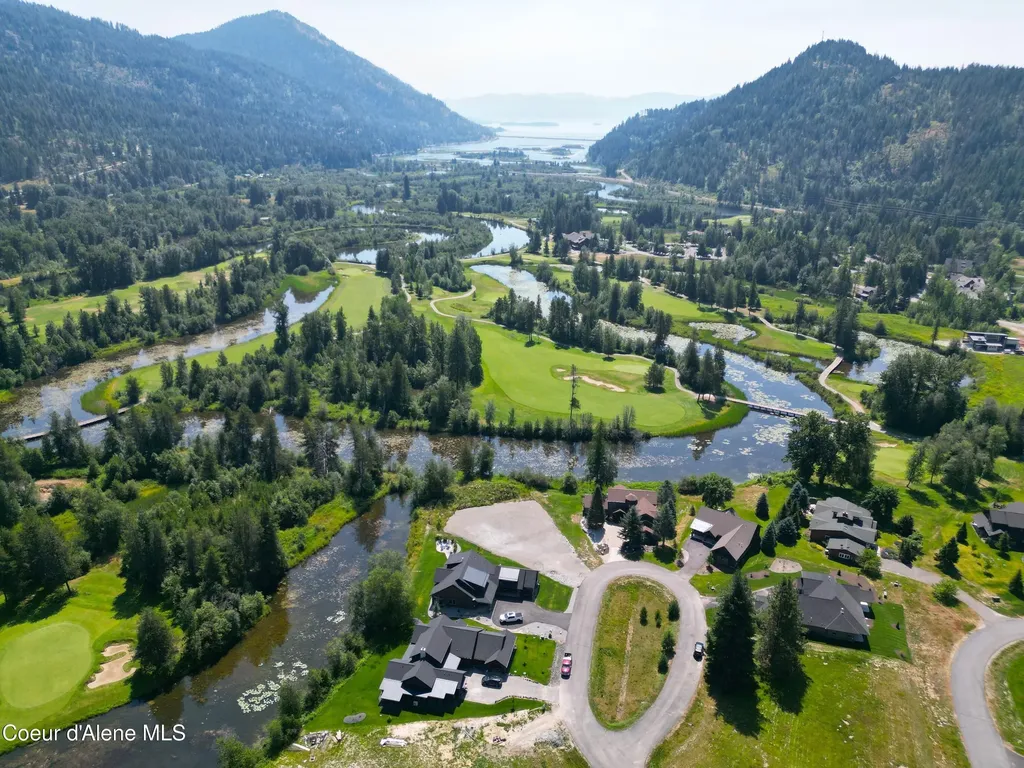 86 Marie Victoria Court Sandpoint ID 83864