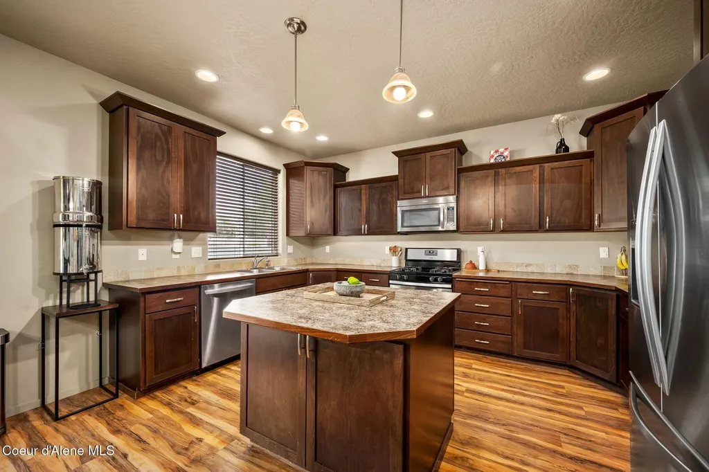 1420 N Pyroclast Street Post Falls ID 83854