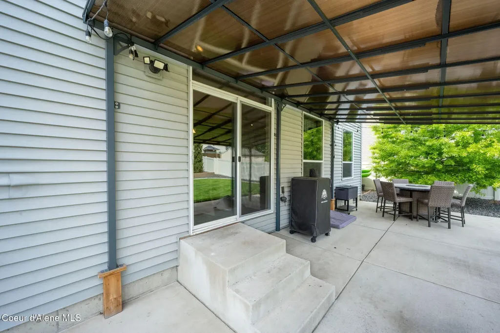 1420 N Pyroclast Street Post Falls ID 83854