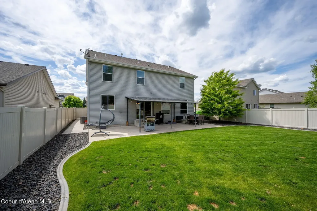 1420 N Pyroclast Street Post Falls ID 83854