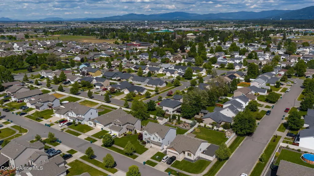1420 N Pyroclast Street Post Falls ID 83854