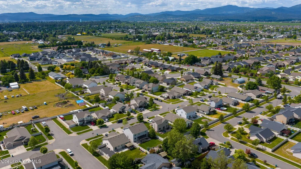 1420 N Pyroclast Street Post Falls ID 83854