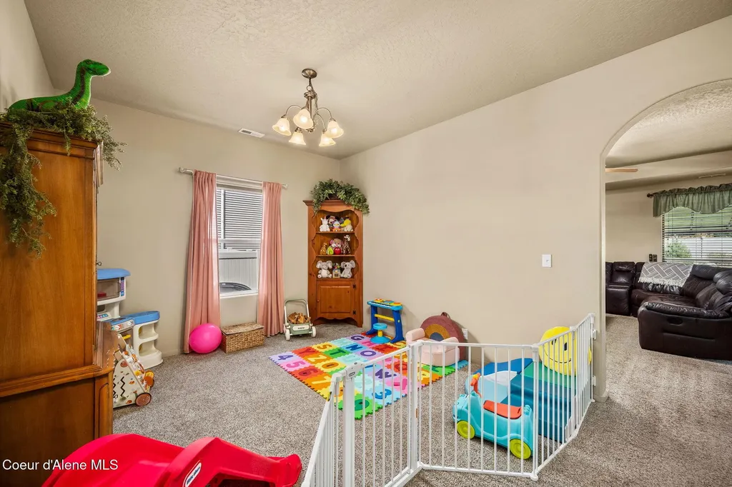 1420 N Pyroclast Street Post Falls ID 83854