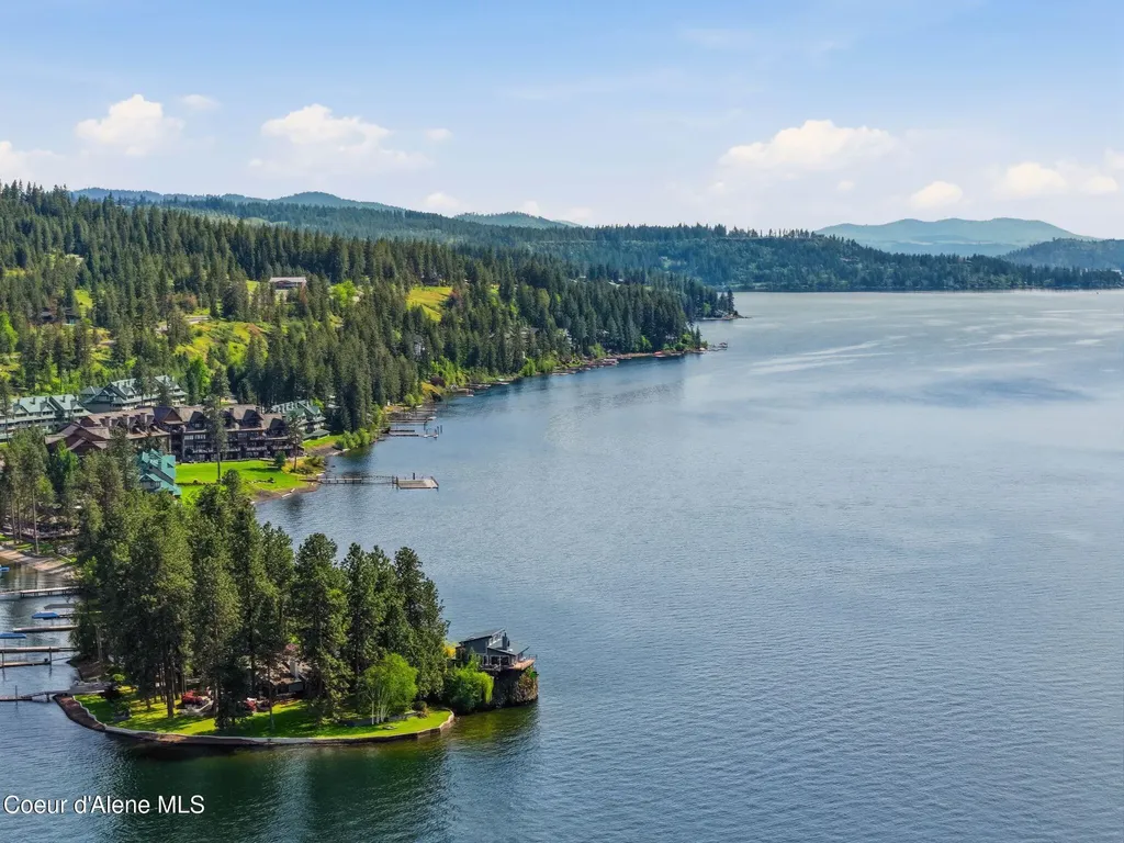 4383/3045 S Arrow Point & Bearberry Drive Harrison ID 83833