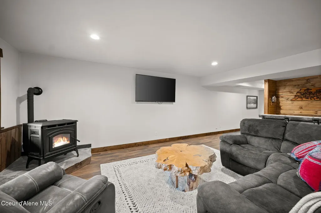 477 S Prestige Court Post Falls ID 83854