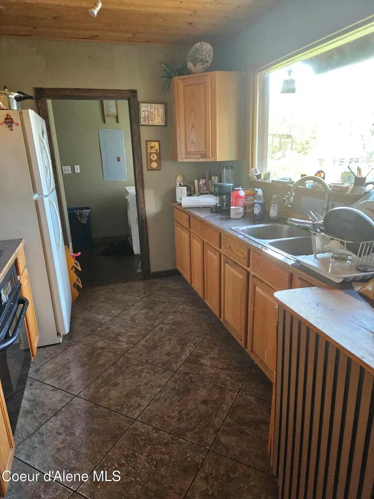 108 W 3rd Avenue Clark Fork ID 83811