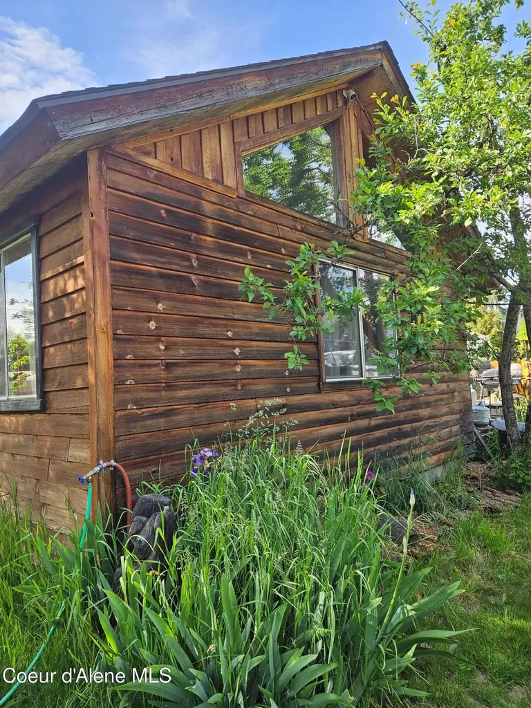 108 W 3rd Avenue Clark Fork ID 83811