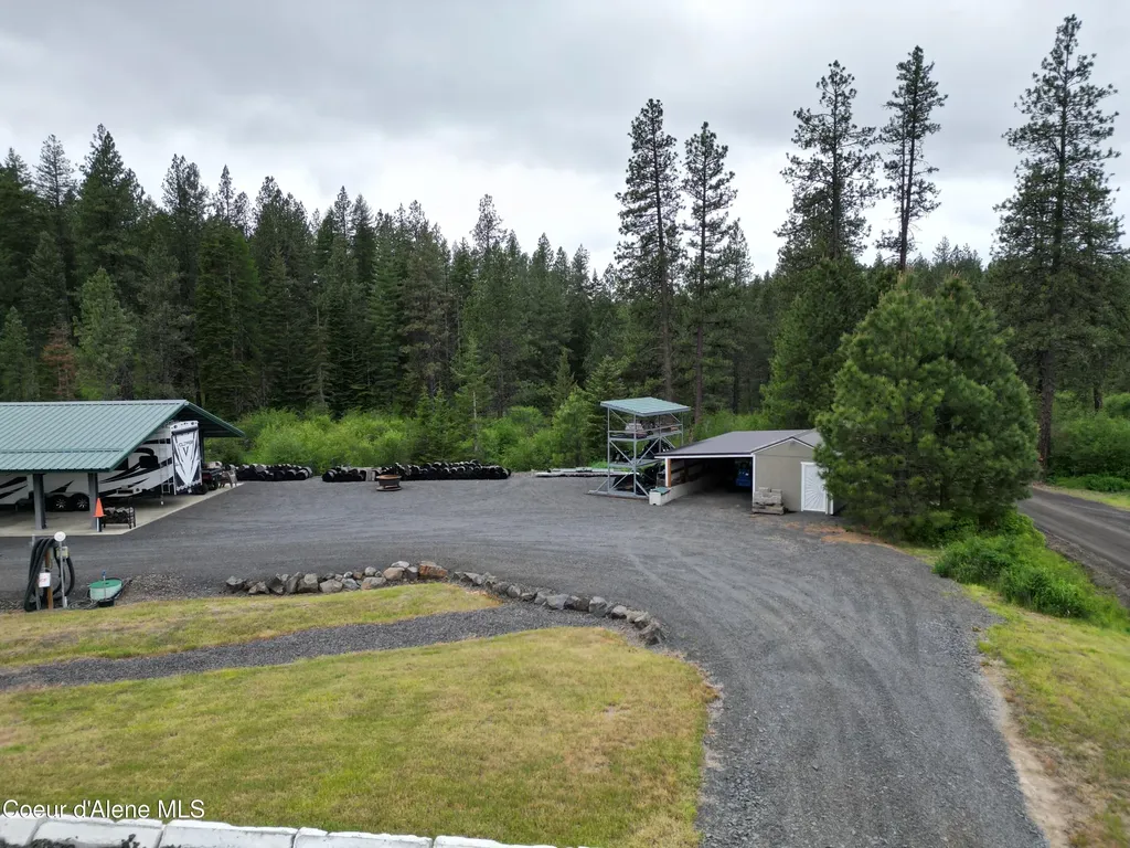 121 Johnston Road Plummer ID 83851