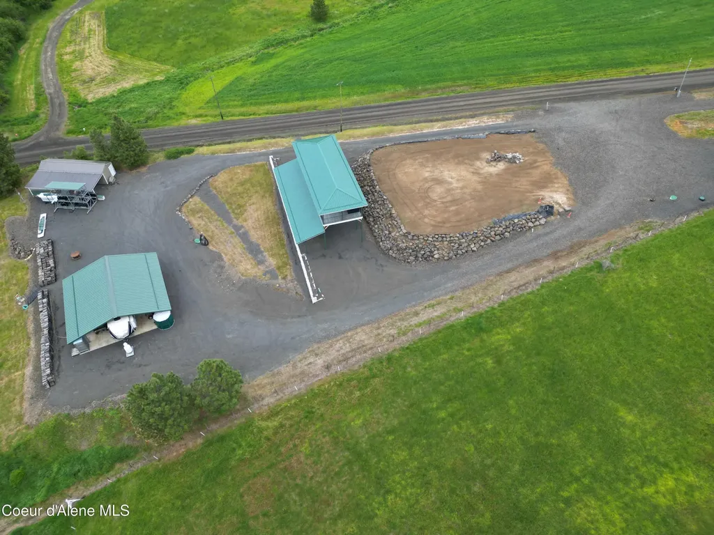121 Johnston Road Plummer ID 83851