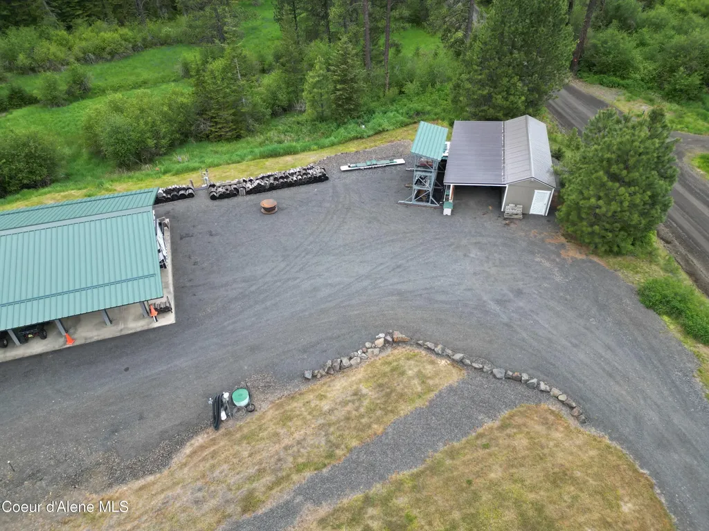 121 Johnston Road Plummer ID 83851