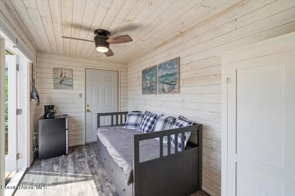 1223 E Thistle Road Harrison ID 83833