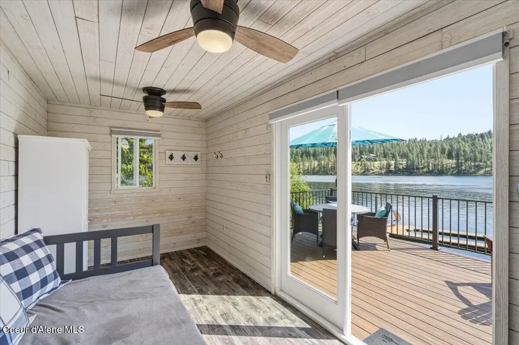 1223 E Thistle Road Harrison ID 83833