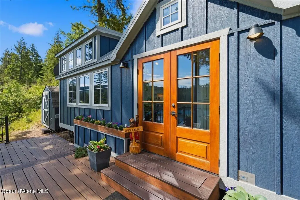 1223 E Thistle Road Harrison ID 83833