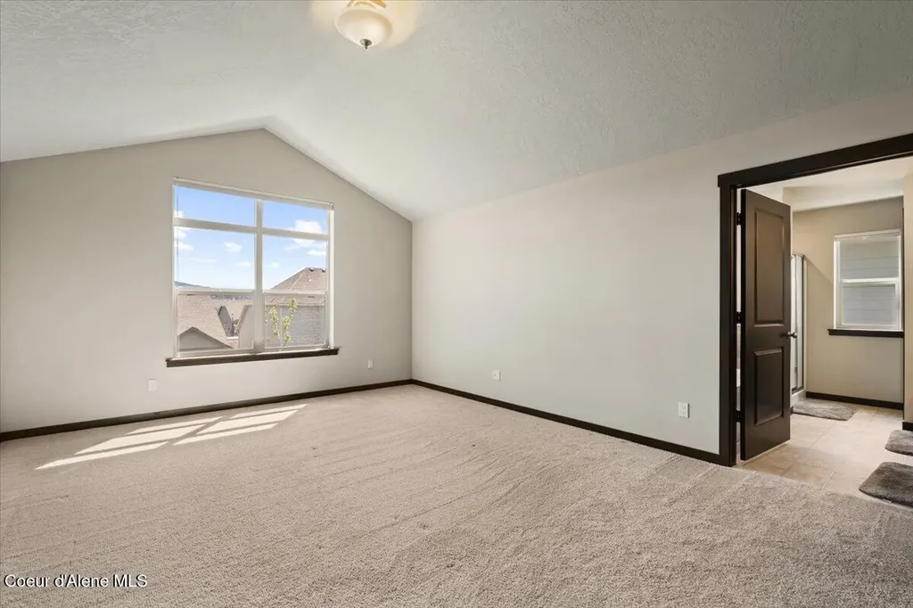 4808 E Alopex Lane Post Falls ID 83854