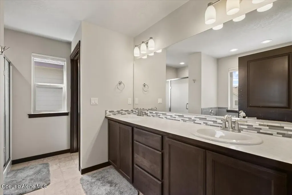 4808 E Alopex Lane Post Falls ID 83854