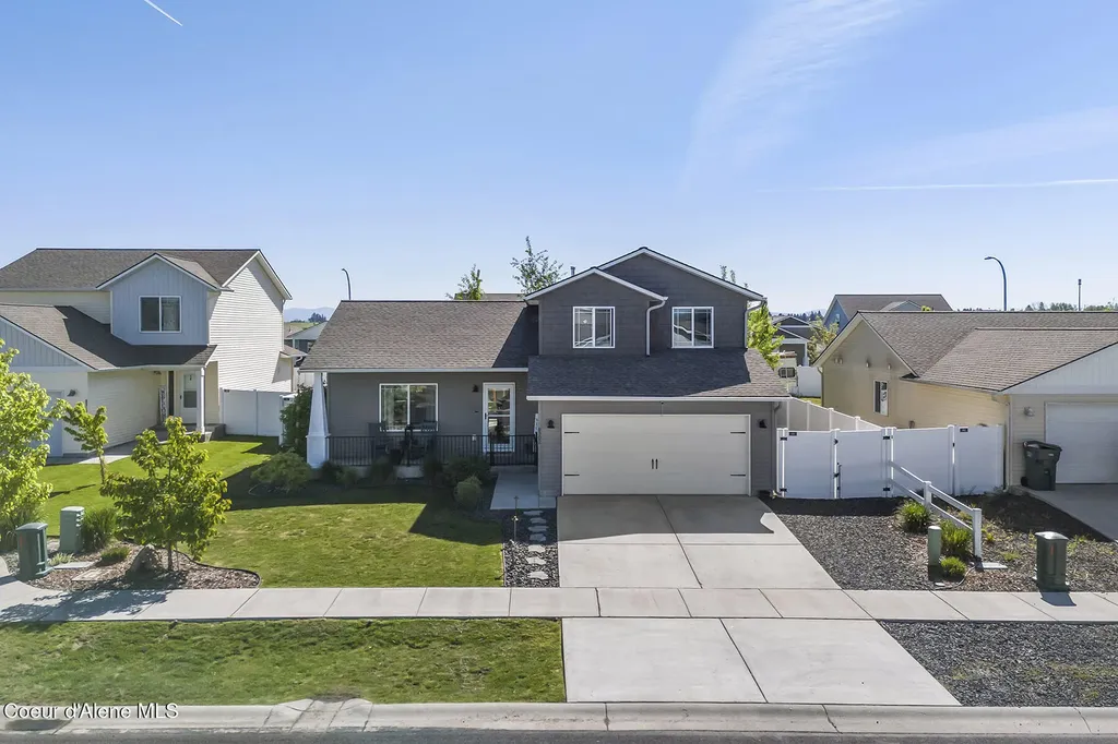8902 N Mountainshire Road Post Falls ID 83854