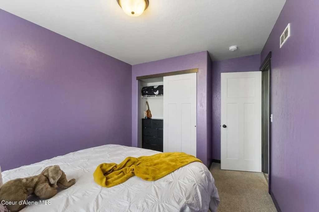 8902 N Mountainshire Road Post Falls ID 83854