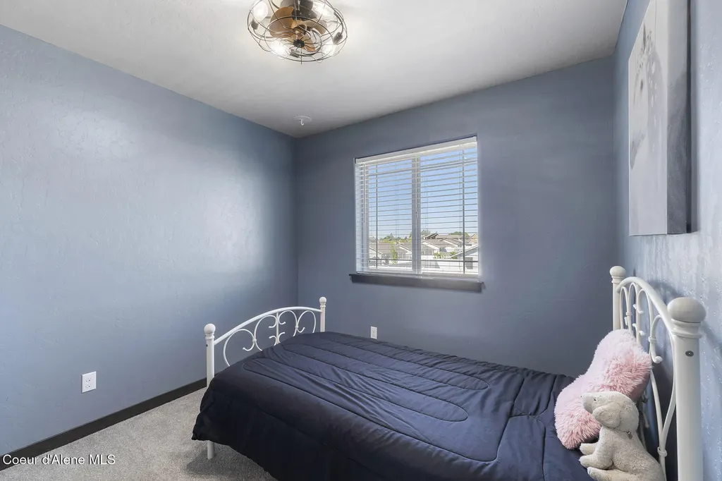 8902 N Mountainshire Road Post Falls ID 83854